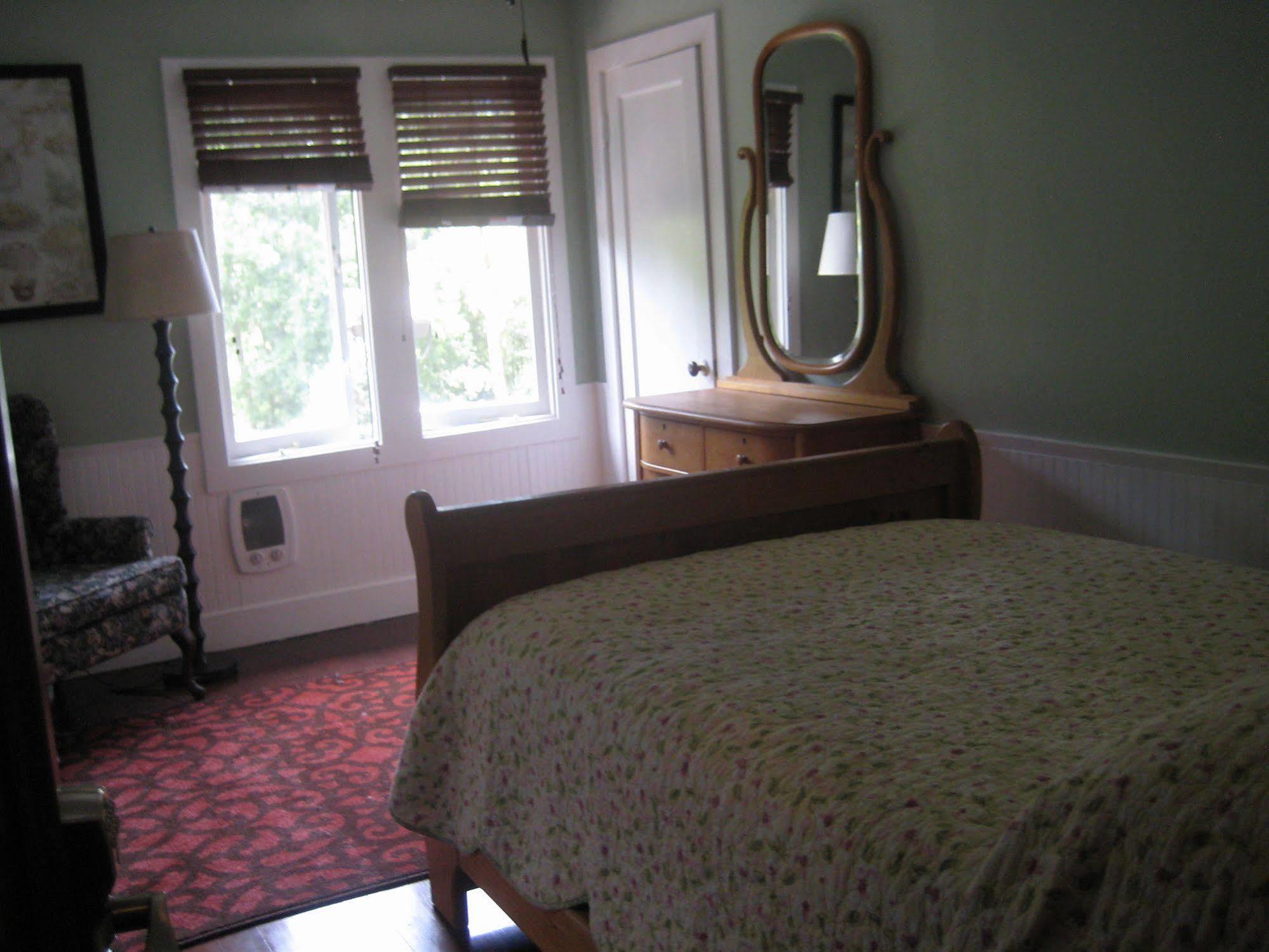 Guerneville Lodge Eksteriør bilde