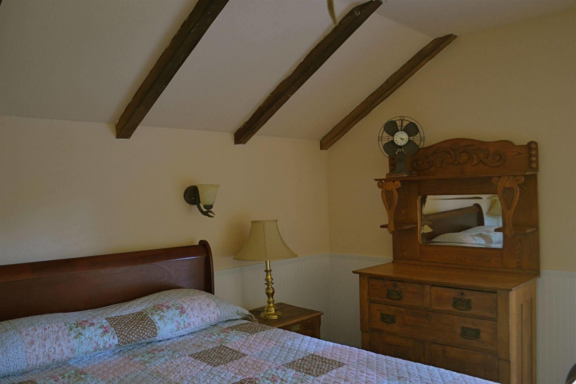 Guerneville Lodge Eksteriør bilde