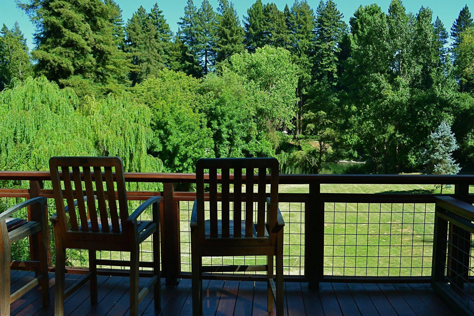 Guerneville Lodge Eksteriør bilde